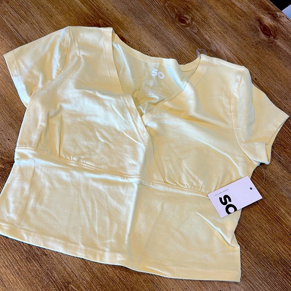 Women’s Goods For Life Crop Top!! - Picture 1 of 5